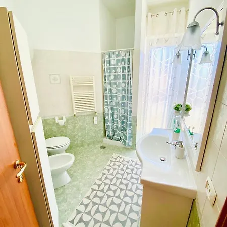 Marilyn's House * グラニャーノ